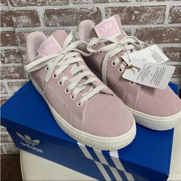 🎉SOLD🎉Brand New Stan Smith Suede Sneakers - Picture 5 of 5